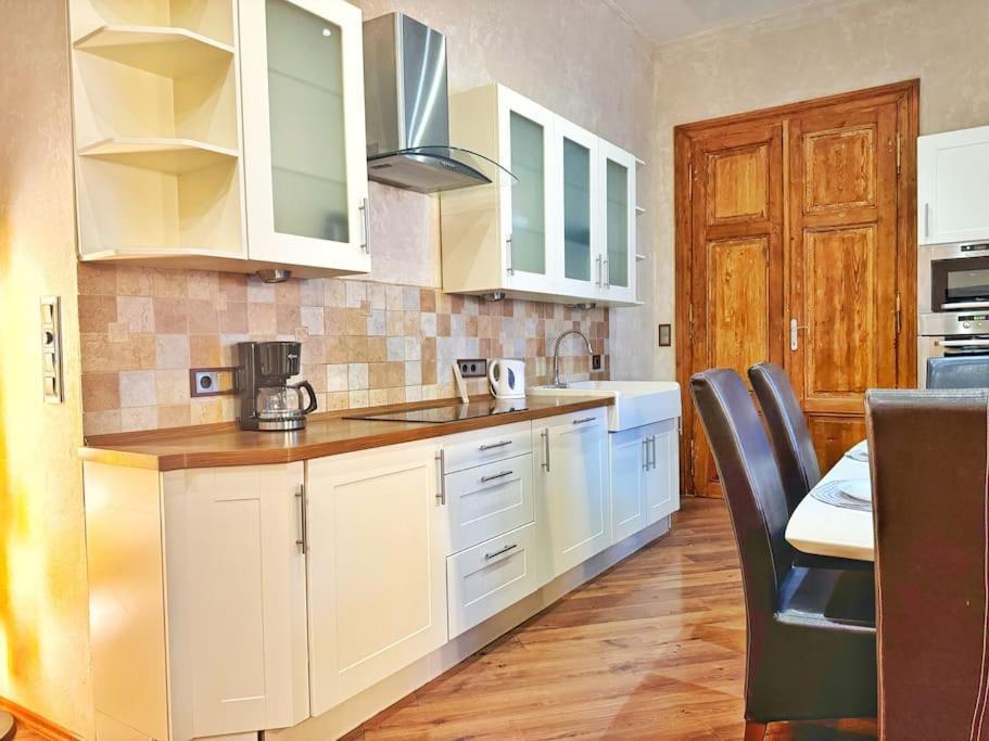 Ultra Central Apartment / 10 Ppl 부다페스트 외부 사진